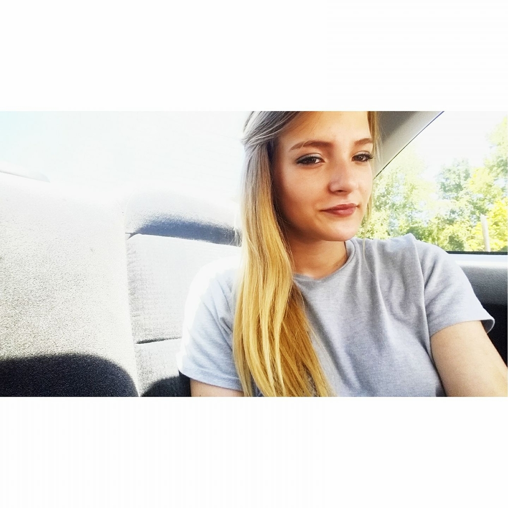 Meet your Posher, Katelynn